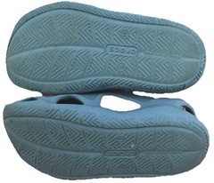 Crocs Iconic Comfort Gray Clog Strapped Sandal Kids Size C 10