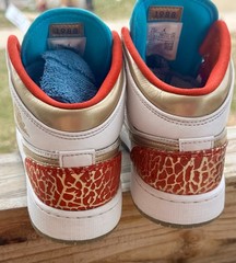 Size 4.5 (GS) – Jordan 1 Mid NC To Chi 2023; FB2212-100