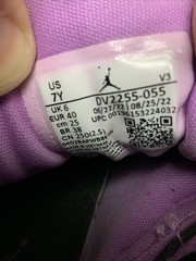 Jordan 7 Retro ‚Barely Grape‘ Black Fuchsia DV2255-055 Kids 7Y 8.5 Women’s