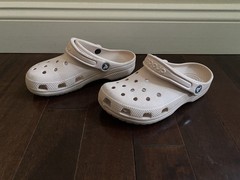 Crocs Classic Clogs Light Pink Color Kids Size J4 Pre-owned