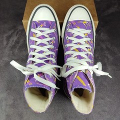 Converse All Star high-top sneakers Purple sports themed graphic Youth Size 4.5