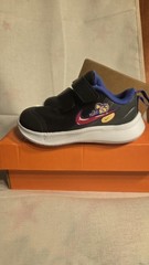 Unisex Nike Star Runner 3 Low Black Size 9c