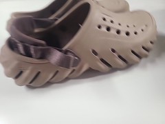 Crocs Echo Clogs Khaki Size 6 Mens Size 8 Womens