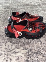 Crocs X Marvel Team Spider-Man Echo Clog Black Red Kids Size 5