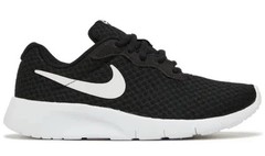 Nike Tanjun PS Black/White 818382-011 Youth Size 1.5 Y New With Box