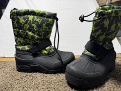 Northside Youth Thinsulate Winter Boot Nylon Faux Fur Black Green US SIZE 5