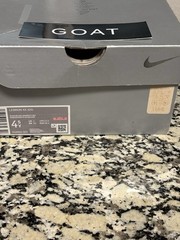 LEBRON XX (GS) BLACK/BLACK-UNIVERSITY RED Pink Diamond collection 4.5 Y