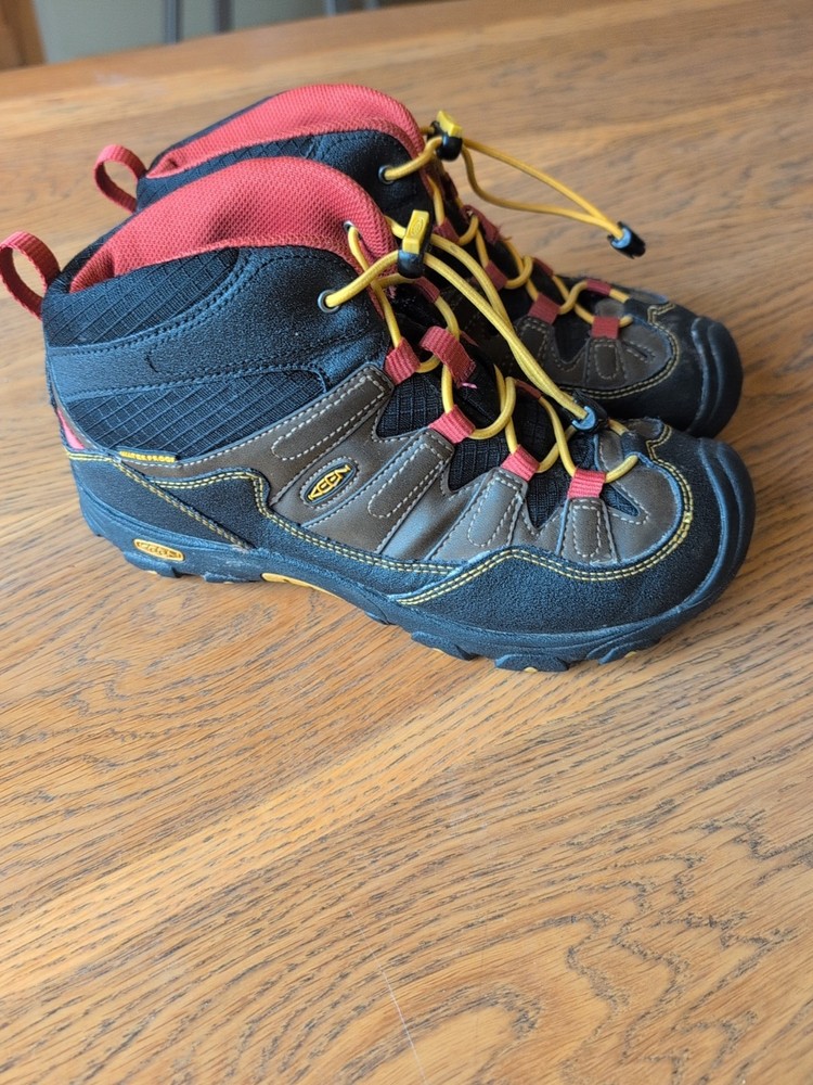 Keen – Pagosa Mid WaterProof Brown Yellow Hiking Boots – Youth Sz 5-EU 37 Great