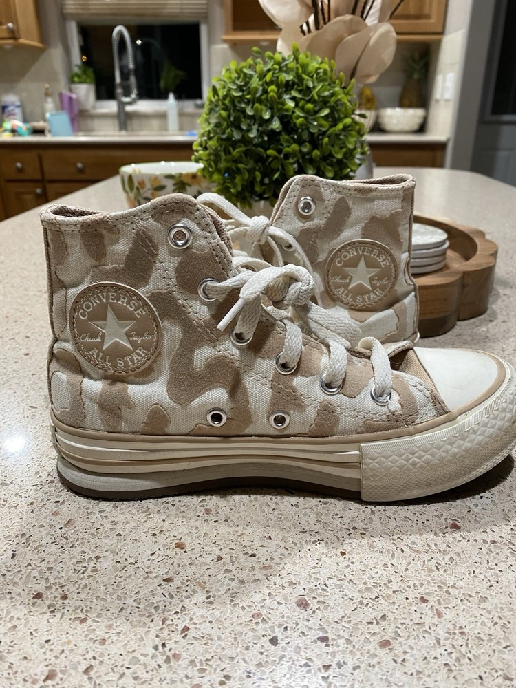 Converse Chuck Taylor All Star High Top Camouflage Kids Sneakers Beige White