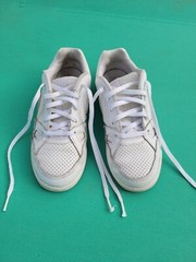 Nike Son of Force Sneakers Boy’s Size 1.5 Youth. White