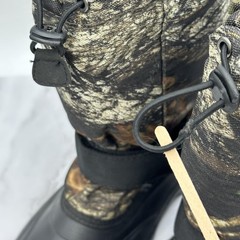 Kamik Boots Youth Size 5 Camo Winter Snow Waterproof Insulated Made Canada