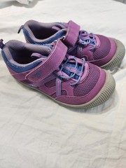 OshKosh B’gosh Kids Size 11 Purple/Blue/Gray Mesh Hook & Loop Sneakers