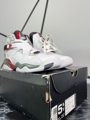 air jordan 8 retro ‘bugs bunny’ 2013 pair (GS) | size: 5.5Y