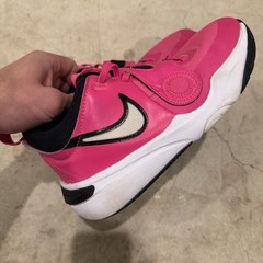 Nike Team Hustle Pink White Black Rose DV8996-601 5.5Y Youth Basketball Shoes