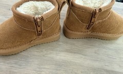 *REDUCED* Project Cloud Julia Kids Tan Suede Faux Fur Lined Zip Ankle Boots US 6