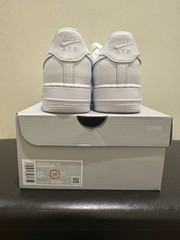 NIB Little Kid PS Nike Force 1 Low EasyOn Triple White FN0237-111