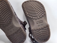 Size C8 Crocs Classic Clog x Carrots with Jibbitz Soil Espresso