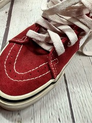 Vans off the wall Red High-Top Graphic Sk8-Hi Sneakers kids 2 unisex skater