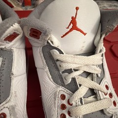 Size 5.5Y – Jordan 3 Retro Fire Red (2022) (GS) (DM0967-160)