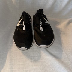 Nike Black & White Flex Runner Slip On Youth Shoes Size 7Y AT4662-001