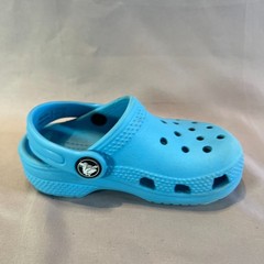 Crocs Classic Clogs Kid 7 Blue Perforated Iconic Comfort Round Toe Slip On Shoes