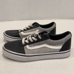 Vans Ward Low-Top Sneakers Skate Shoes Casual Gray Black Youth Size 6