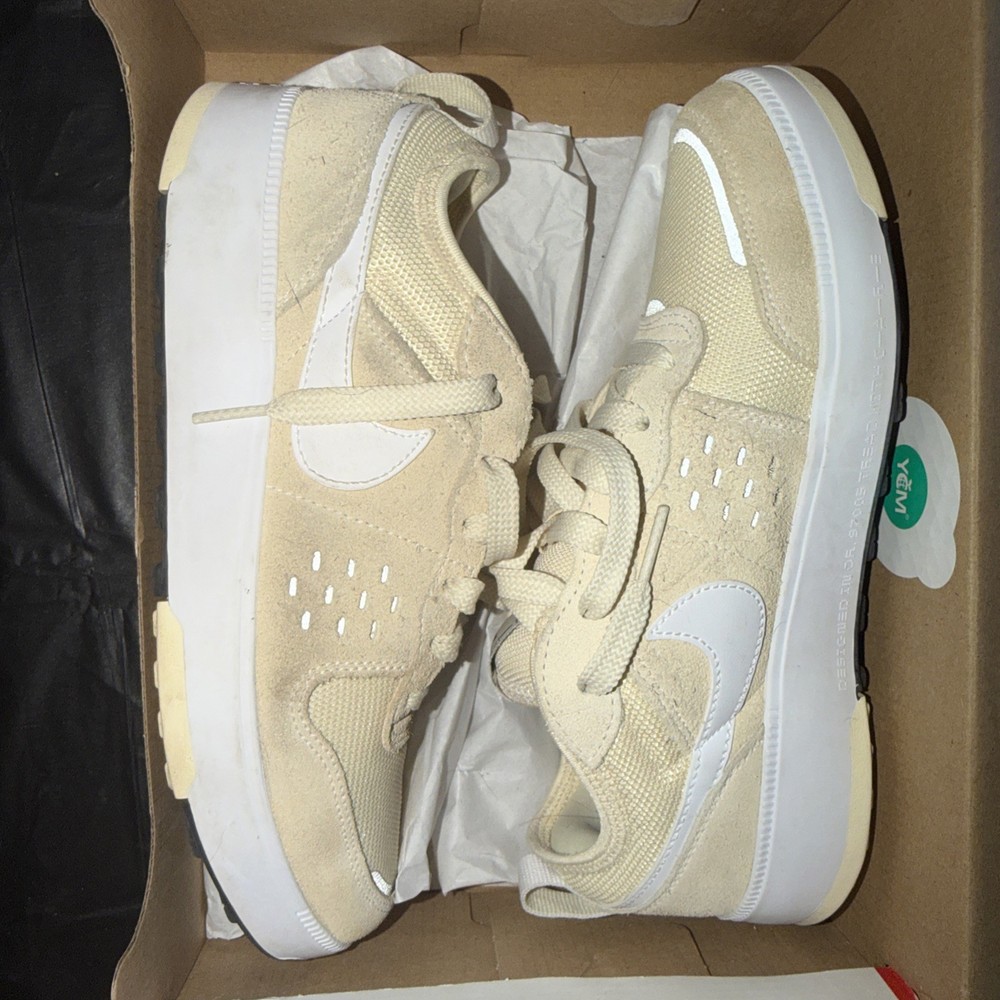 Nike City Youth Size 5