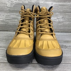Nike Woodside 2 High ACG Brown/Tan Boot Hiking Size 7 Youth Or Women Size 8.5