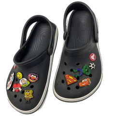 Kids Crocband Crocs Clogs Black With Jibbetz Sz 2 Hulk Sponge Bob Superman Cars