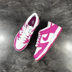 Nike dunk low “laser fuchsia” FB9109 102 Size 6Y = 7.5 womens Brand new