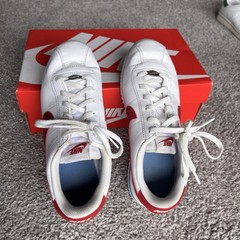 Size 6.5 (GS) – Nike Cortez Basic SL Low Forrest Gump