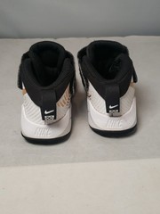 Nike Team Hustle Shoe D9 ‚Black White Gold‘ AQ4225 Size 10C Lace Ankle Strap