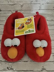 Sesame Street Elmo Kids Puppet Slippers Size 9/10 NWT