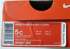 NIKE FREE RN 2017 TDV – SHOE BLACK / WHITE GREY – SIZE 5 C / 21 – US – ORIGINAL BOX