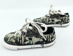 Converse One Star Chuck Taylor Infant 8 Low-Top Canvas Shoes Camouflage 727280FT