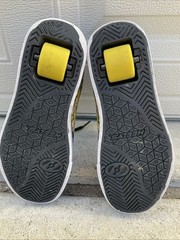 The Simpsons Heelys X Pro Prints Wheels Skating Shoes Black and Sky Blue Size 2