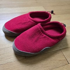 Sz 3 – 4 LL BEAN Red Kids Slipper Sweater Fleece Non Slip Leather Soles Tie Back