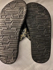 EUC Teva Mush So 2 Youth Flip Flops Sandals Unisex Wide Strap Black Yellow Gray