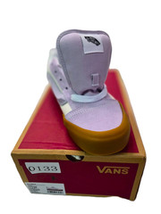 VANS Knu Skool Junior Low Top Sneakers, Lavender/White/Gum Suede/Canvas, US 6