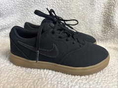 Nike SB Check Solar Skater Skateboard Sneakers Shoes Black Child Size 3