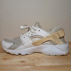 Nike Huarache Run Low White Pure Platinum 654275-110 | Unisex Kids Size 5Y Used