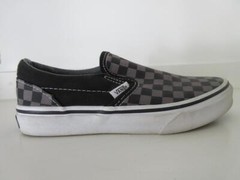 VANS CHECKERBOARD LOW PROFILE CLASSIC SLIP-ON BLACK/PEWTER CHECK KIDS SIZE 3 EUC