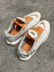 Nike Air Max Plus TN SE BG AR0005-100 Running Youth US 7 Women’s US 8.5 White