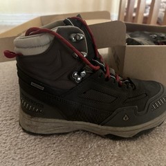 Vasque Kids‘ Breeze AT UltraDry Hiking Boots Brown Olive Bossa Nova Size 4