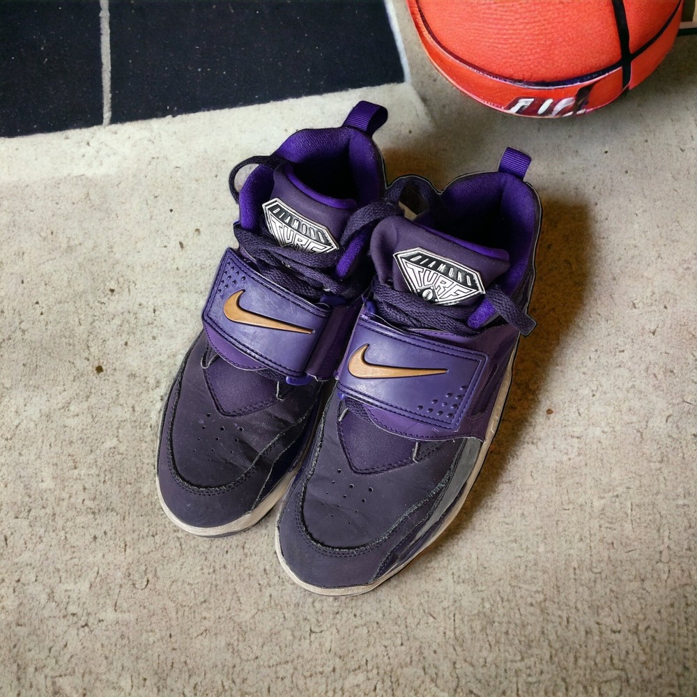 Nike Air Purple Diamond Turf Style 407911-500 Size 6.5 Y