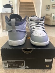 Jordan Air Jordan 1 Mid (PS) Gray/White Leather Mid Top Sneakers 3Y EU35