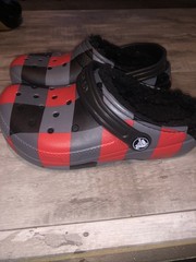 Crocs Youth Plaid Fleece Lined Clogs/Sandals Sz 13 C 13 Big Kids Black Red Gray