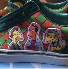 Size 3.5 – VANS Old Skool x The Simpsons Moe’s Tavern 2020