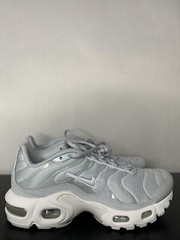 Nike Air Max Plus GS ‘Aura White’ Sneaker CD0609-407 GS Size 4Y Women’s Size 5.5