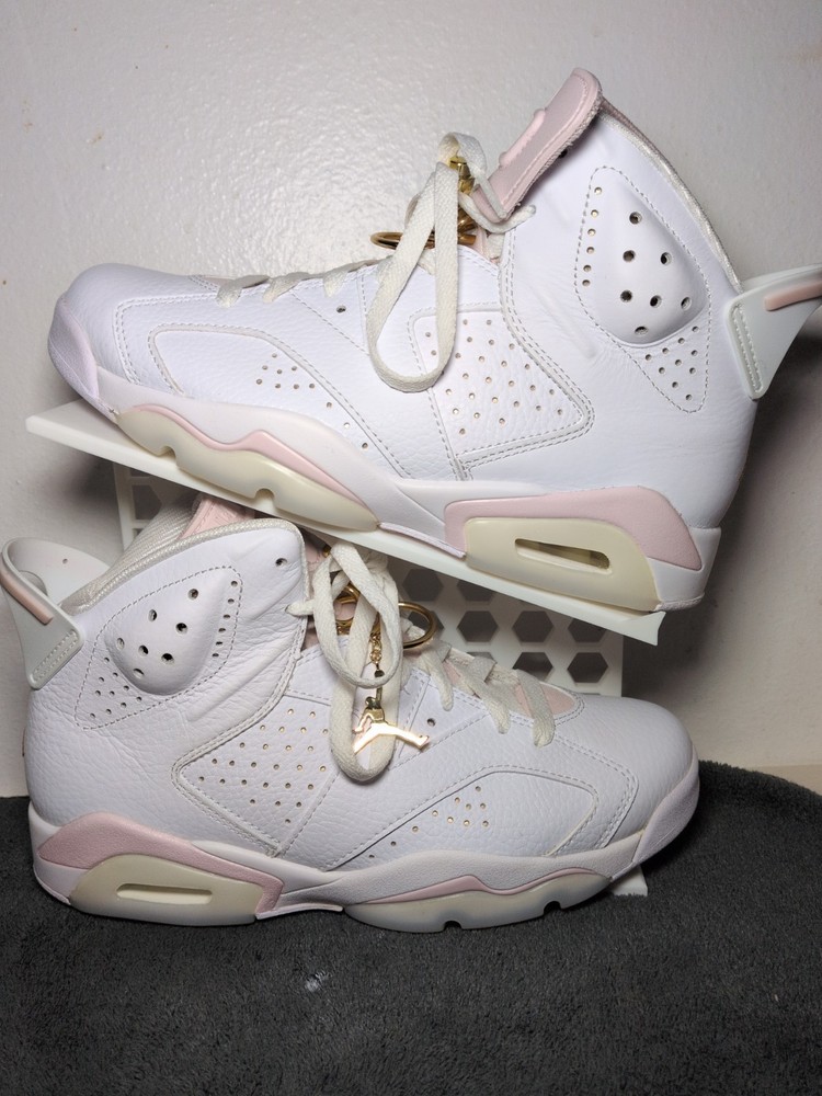 Size 8.5W / 7M – Jordan 6 Retro Gold Hoops With Box